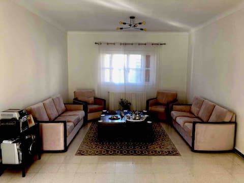 Charming villa in Ben Omar, Kouba 5 minutes from the metro