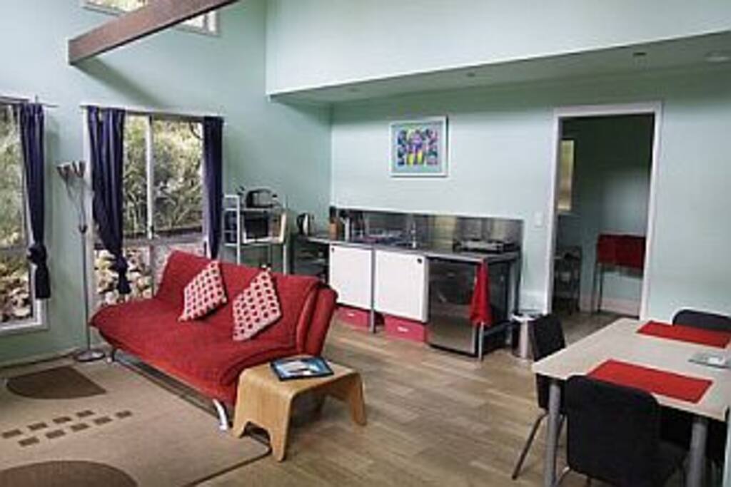 Akoonah Cottage living room