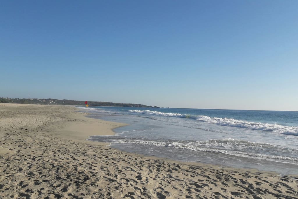 playa detras de casa a solo 2 cuadras super cerca