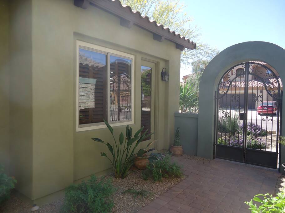 Casita entry.
