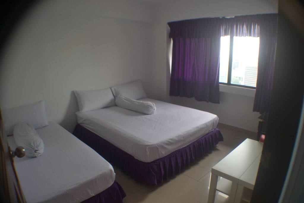 Private Room with 2 Beds