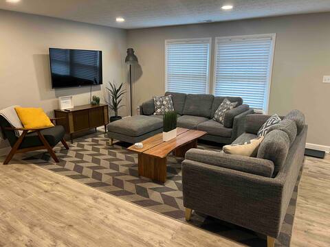 Family Home w/ Game Room: Grove City/Columbus