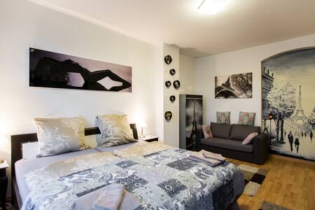 Lovely apt near Kurfürstendamm - 4. floor/no lift