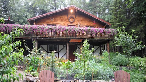 Welch Mountain Chalet Bed & Breakfast