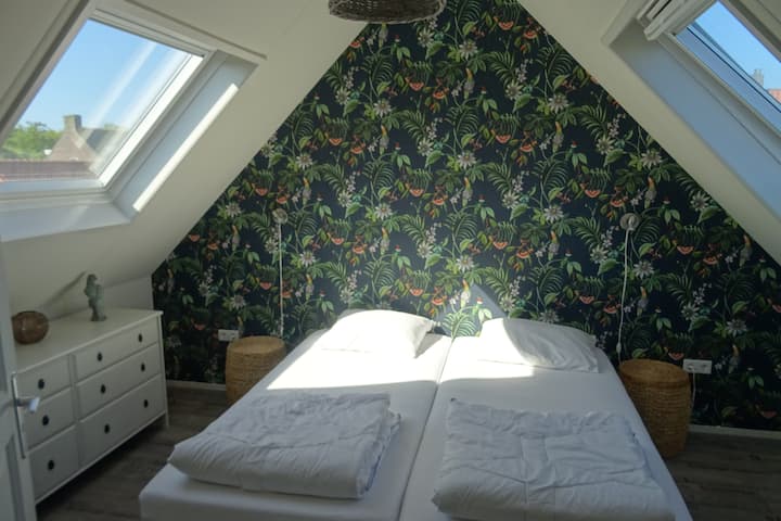 საძინებელი 2