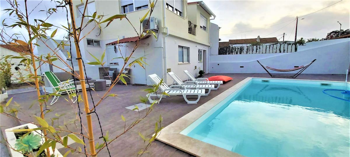 Apartamento T2 com Piscina — Seixal