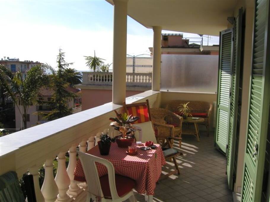 grosser Balkon