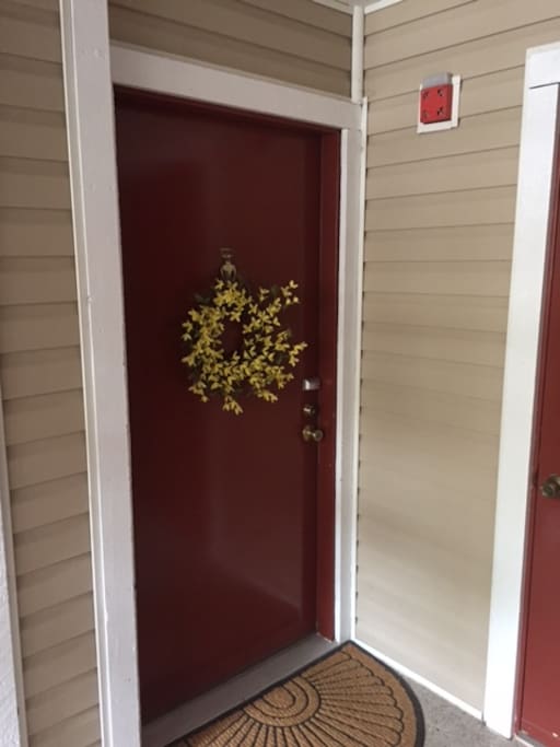 Front door -- WELCOME GUESTS!