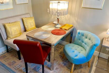 Downtown Suite  ( Brand New )