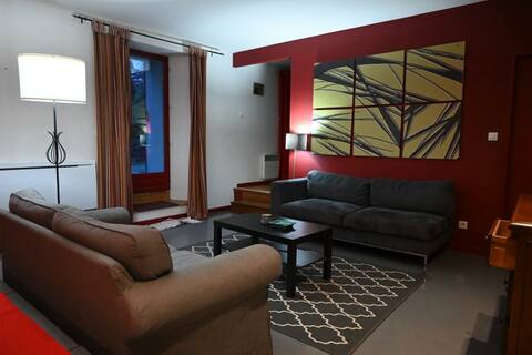 beautiful modern loft in the spa town: 2 to 8 guests