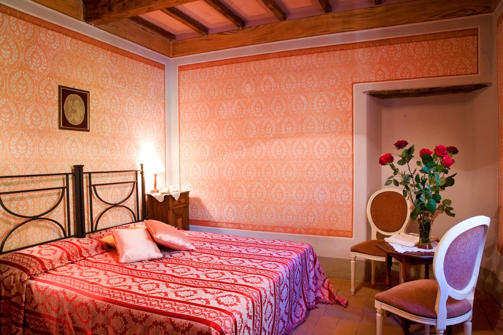 ORANGE MAP Double bedroom