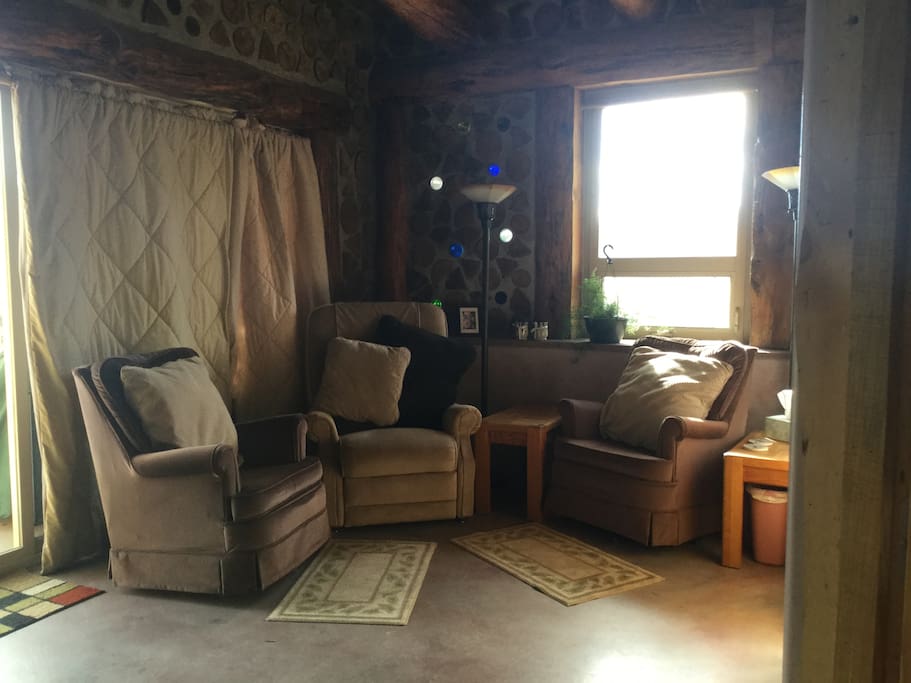 Sitting room with private entrance