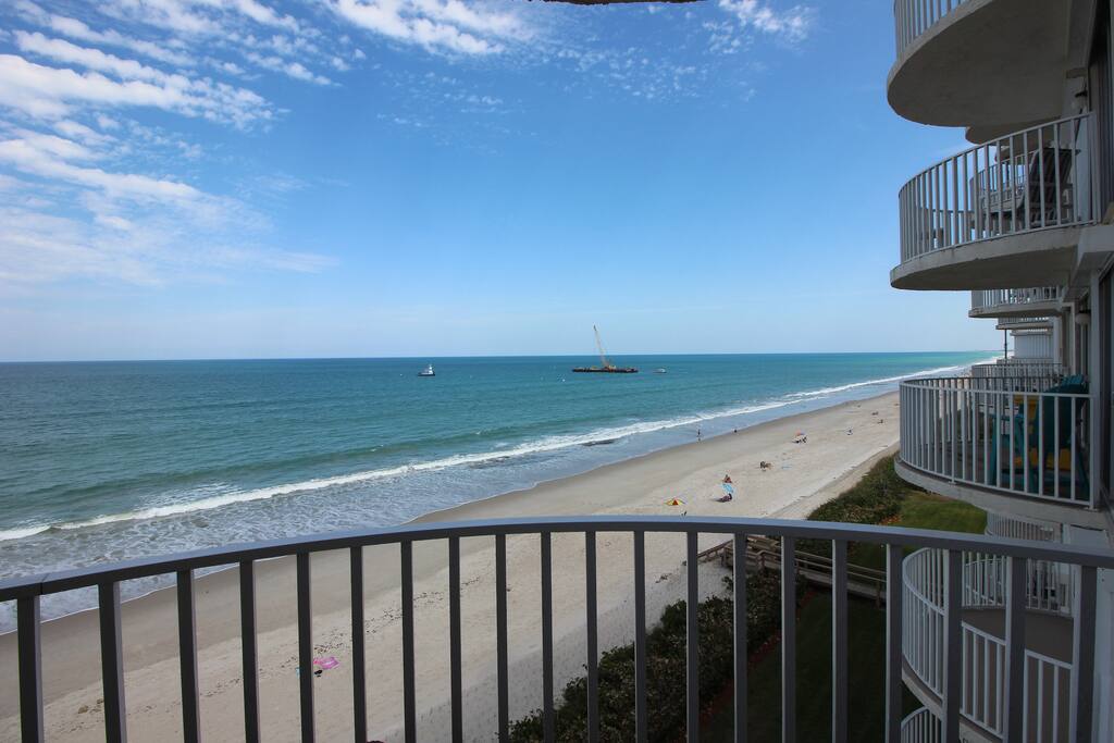Southern view of Indian Harbour Beach.