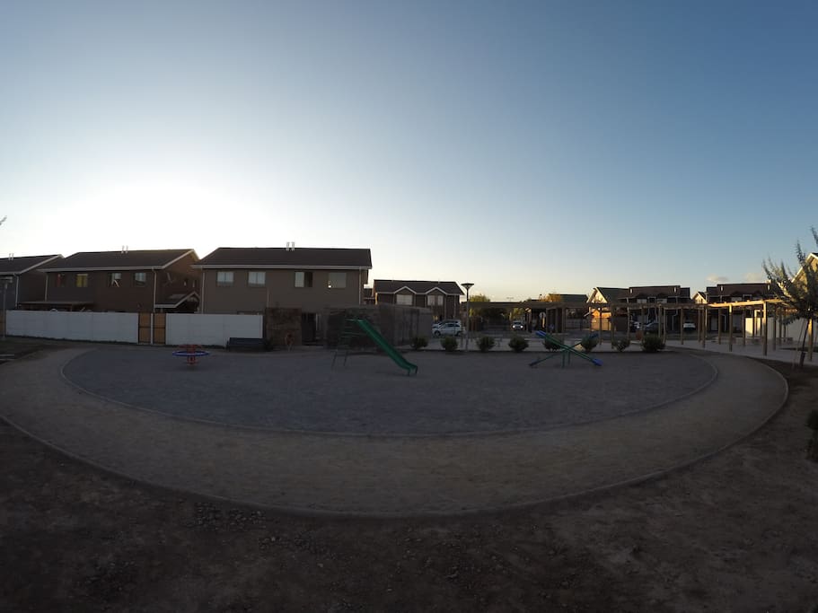 parque infantil del condominio cerrado