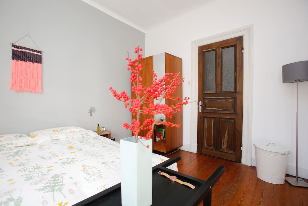Schlafzimmer / master bedroom