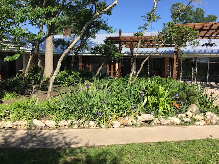 Gibbons Creek Ranch Houses for Rent in Anderson, Texas, United States Airbnb