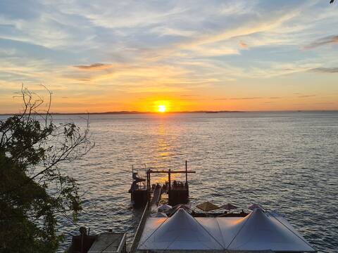 Lovely flat with a breathtaking view of the Bay of All Saints.