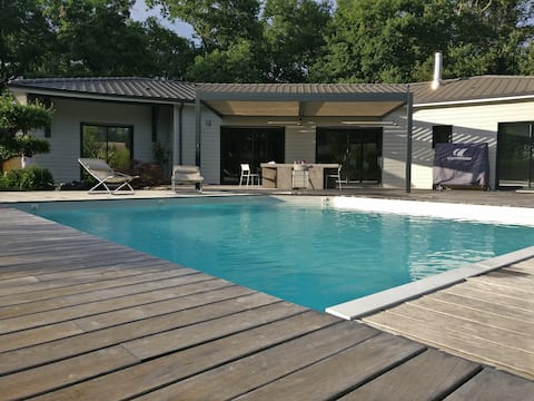 Villa between Bordeaux and the ocean