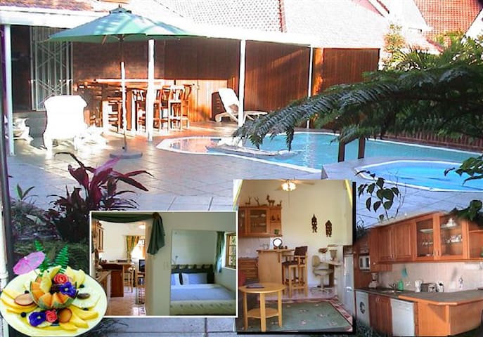 Luxury at 230 (Cottage)