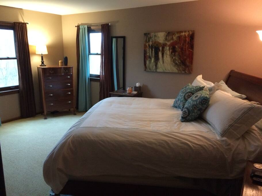 Master Bedroom - King