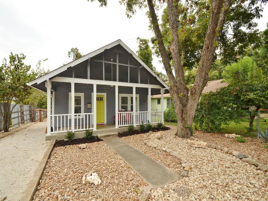 Front door/porch. Keyless/keypad entry allowing for easy and flexible check-in.