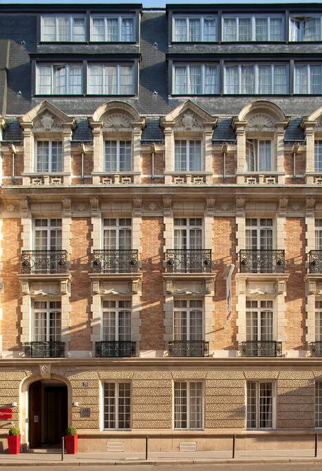 Façade