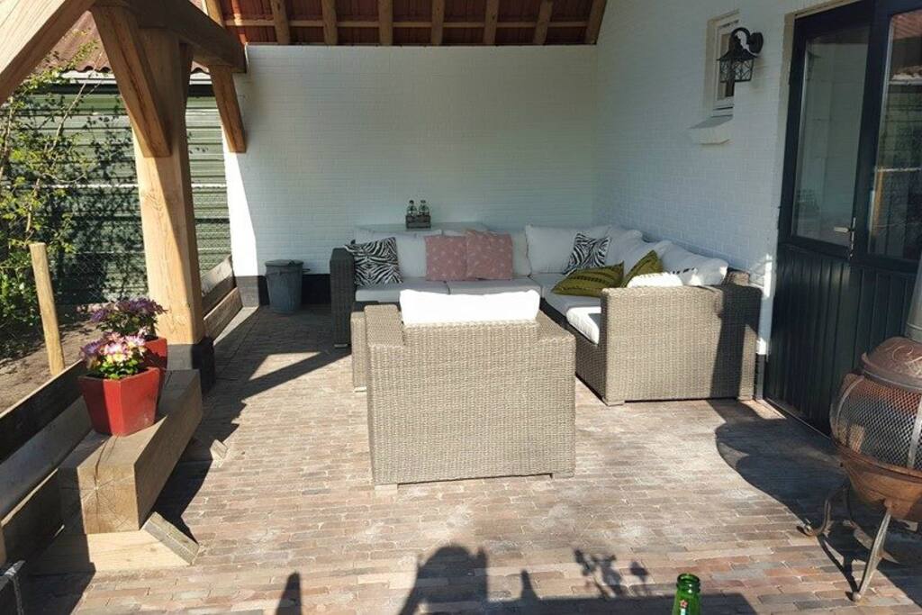 Het overdekte terras