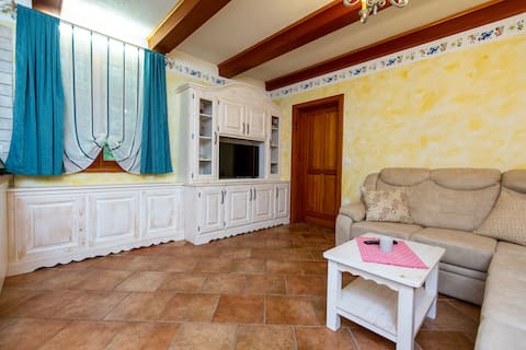 Popular Airbnb listing: Apartment under the Edelweiss rock in Jesenice