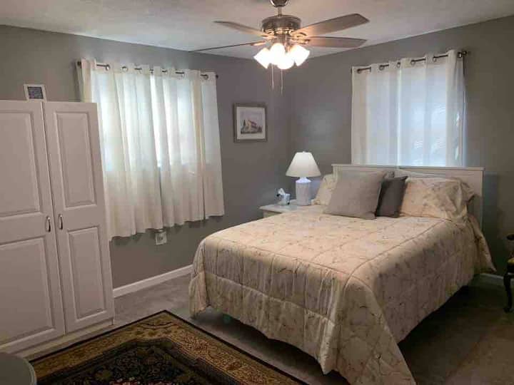 เตียงควีนไซส์ที่อบอุ่น