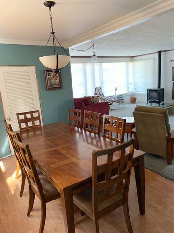 House on the Hill gallery image 5