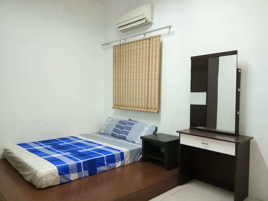 DELUXE ROOM 2
