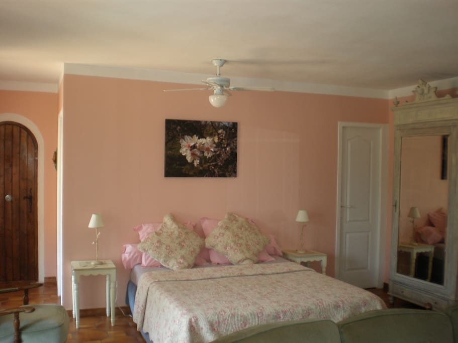 1ère chambre Amande/salon