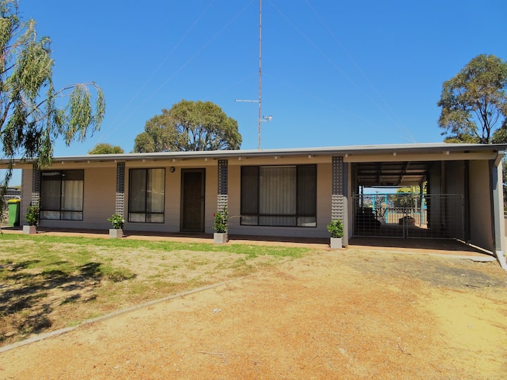 Binningup Holiday Rentals & Homes Western Australia, Australia Airbnb