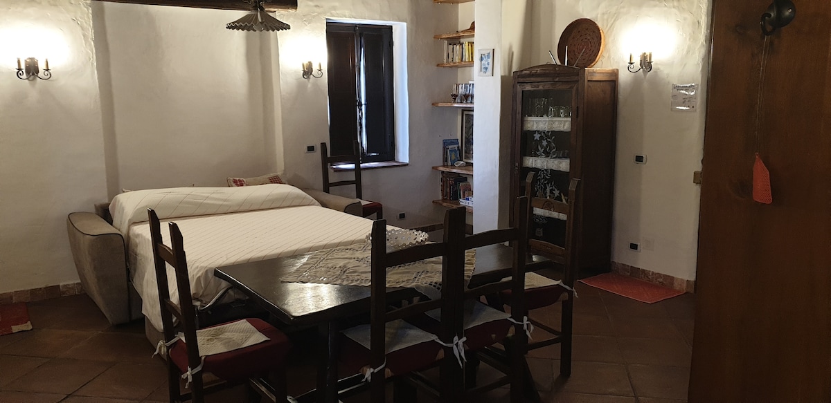 Leistungsstarkes Airbnb: farmhouse, "il geco" vacation home in Sassari