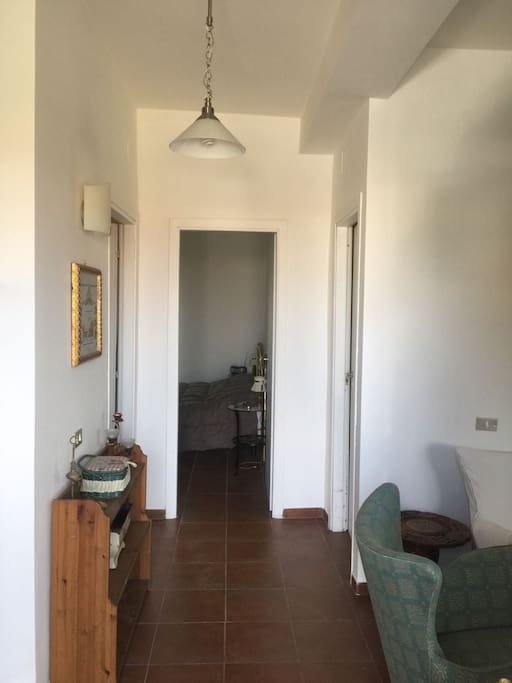 Corridoio che porta alle stanze da letto-Aisle to the bedrooms