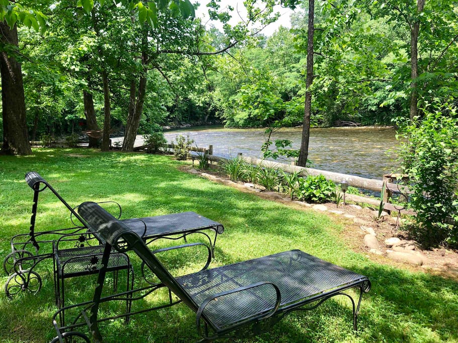 Little River Escape in the Smokies! - Townsend의 아파트에서 살아보기, 테네시, 미국