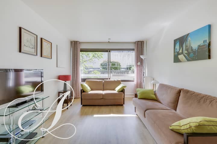 Green, Grand Studio, Bail Mobilité à Paris 15e - Montrouge
