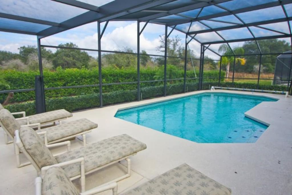 17923 WC Pool