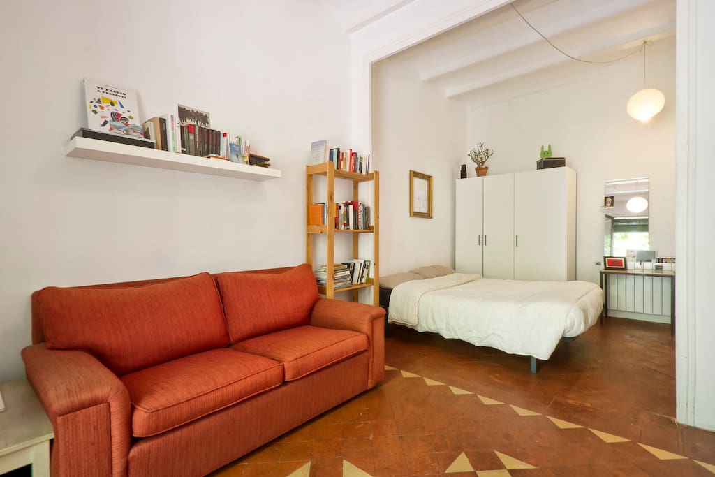 Guest bedroom