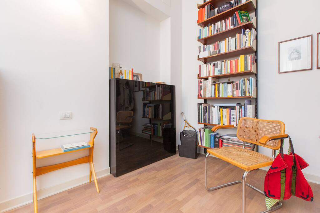 private living room with access to the mezzanine bedroom