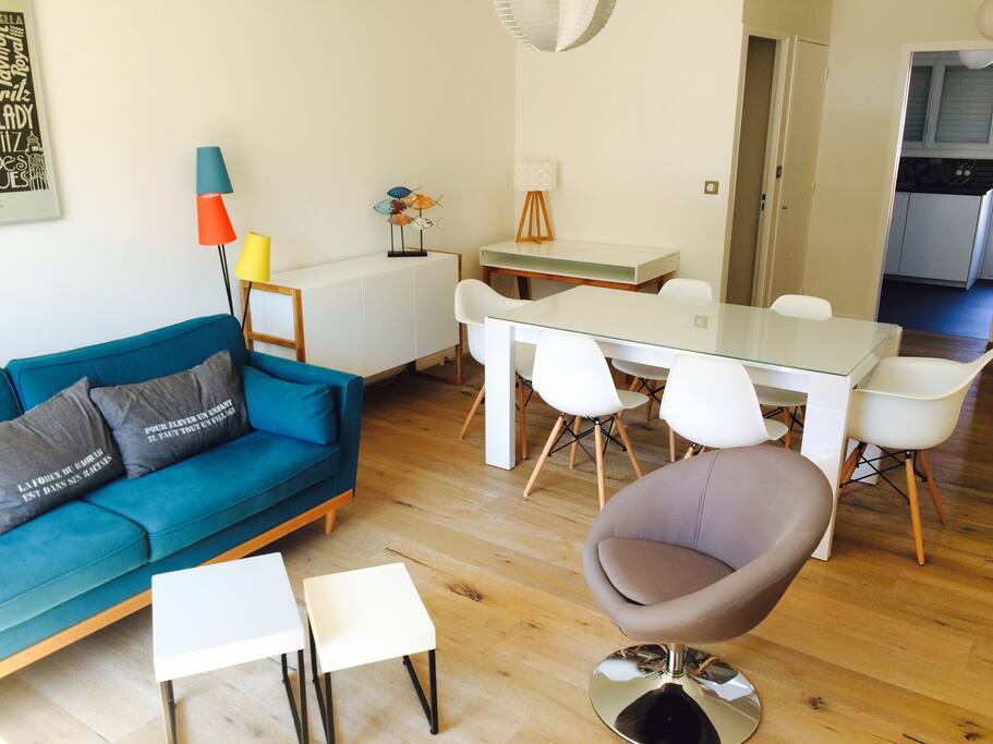 Salon, salle à manger et bureau