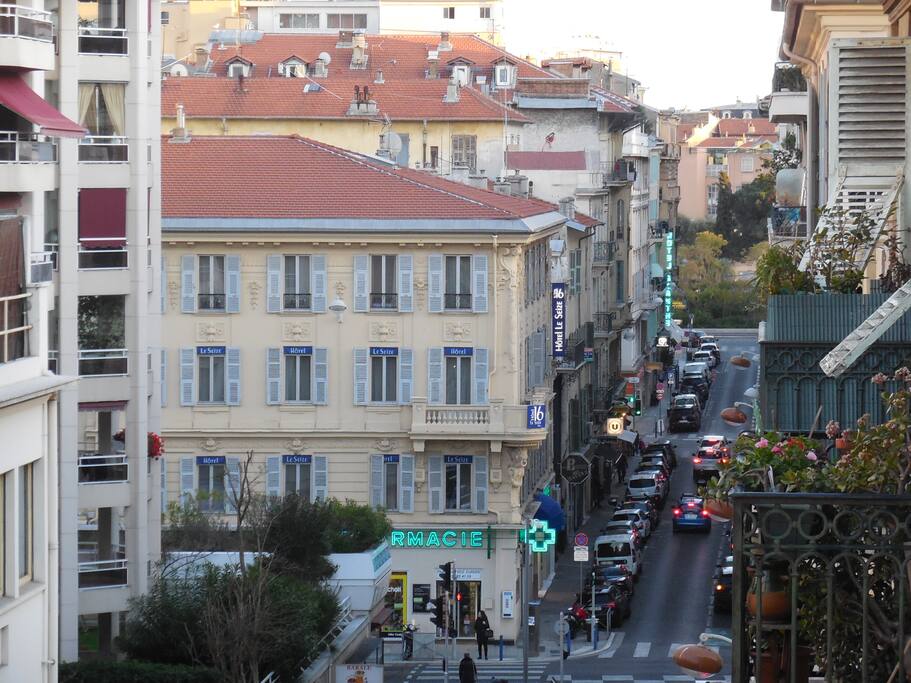 Vue du balcon latérale vers la Coulée Verte