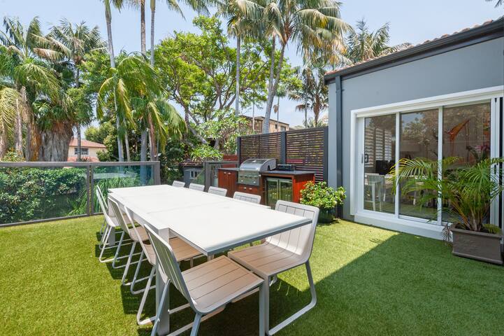 Balmoral Beach Mini Resort. gallery image 2