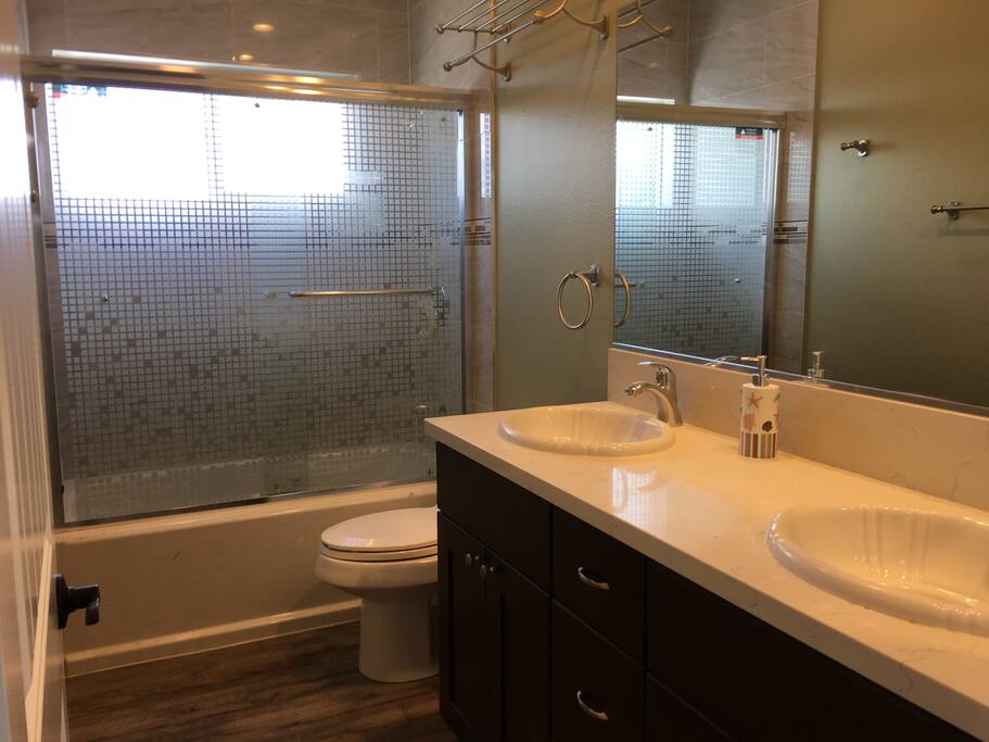 Upstairs Bath