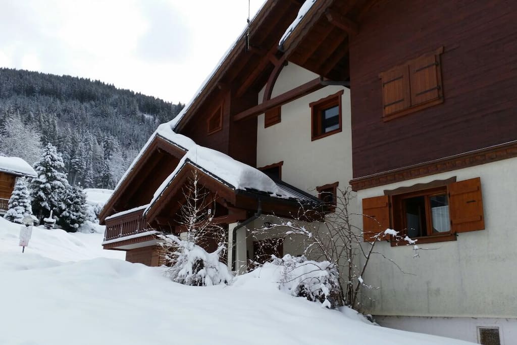 Entrée du Chalet (hiver)