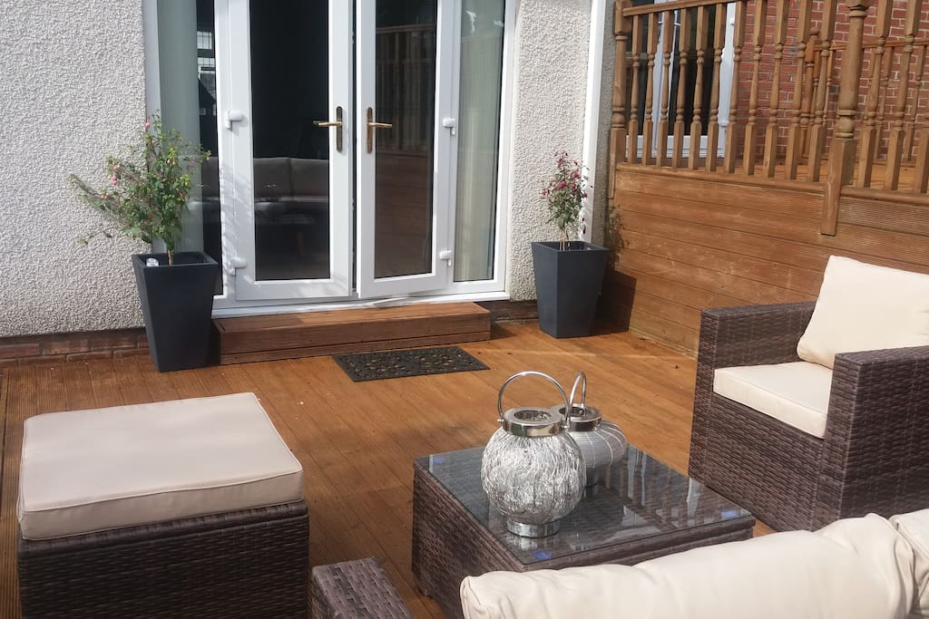 Lovely outdoor sitting area
