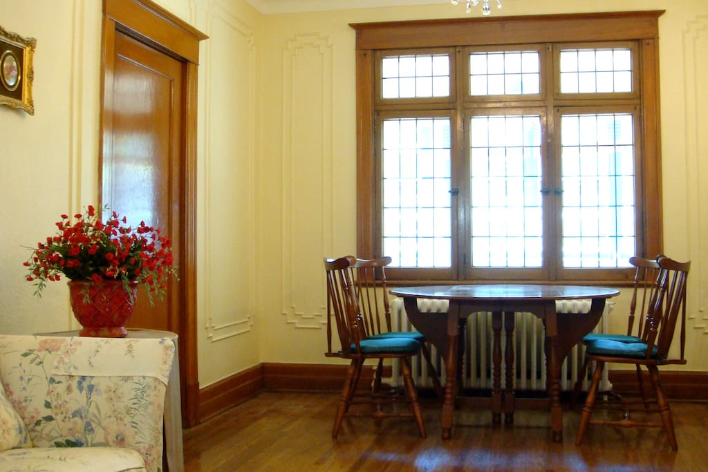 Living and Dining Room 3