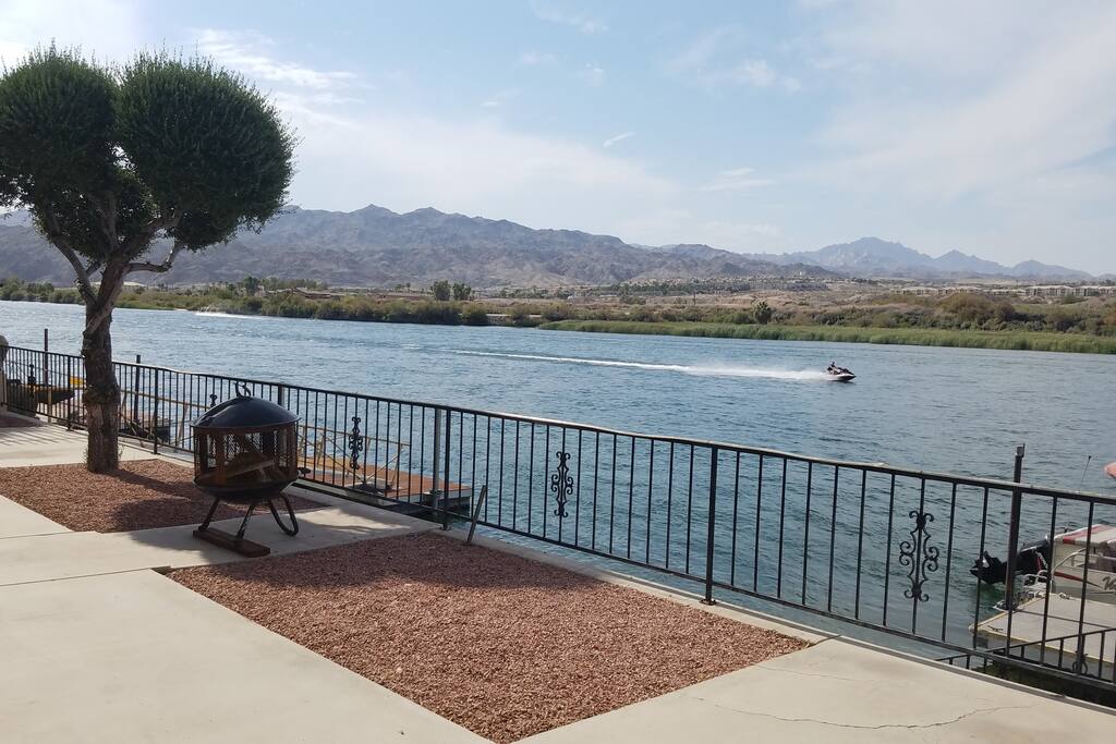 Downstairs patio with dock access
