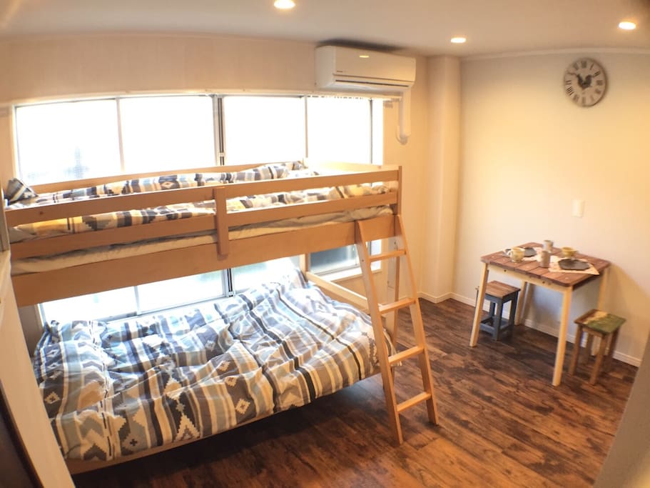 Bed room