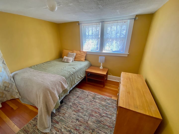 Grand Ledge Vacation Rentals & Homes Michigan, United States Airbnb